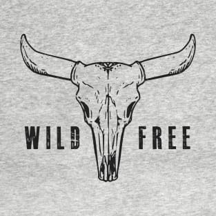 Boho Cow Skull Wild And Free Western Cowgirl Bull Skull T-Shirt